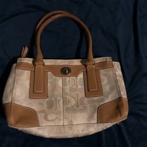 Coach purse good condition!